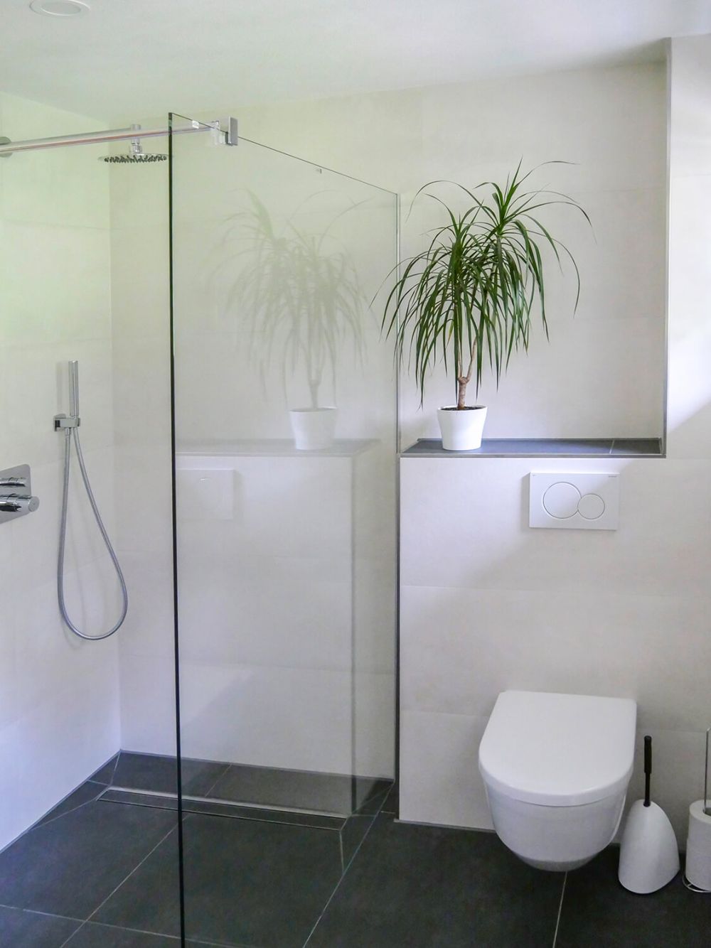 Nasszelle und Toilette im Badezimmer von Bundschuh Sanitär